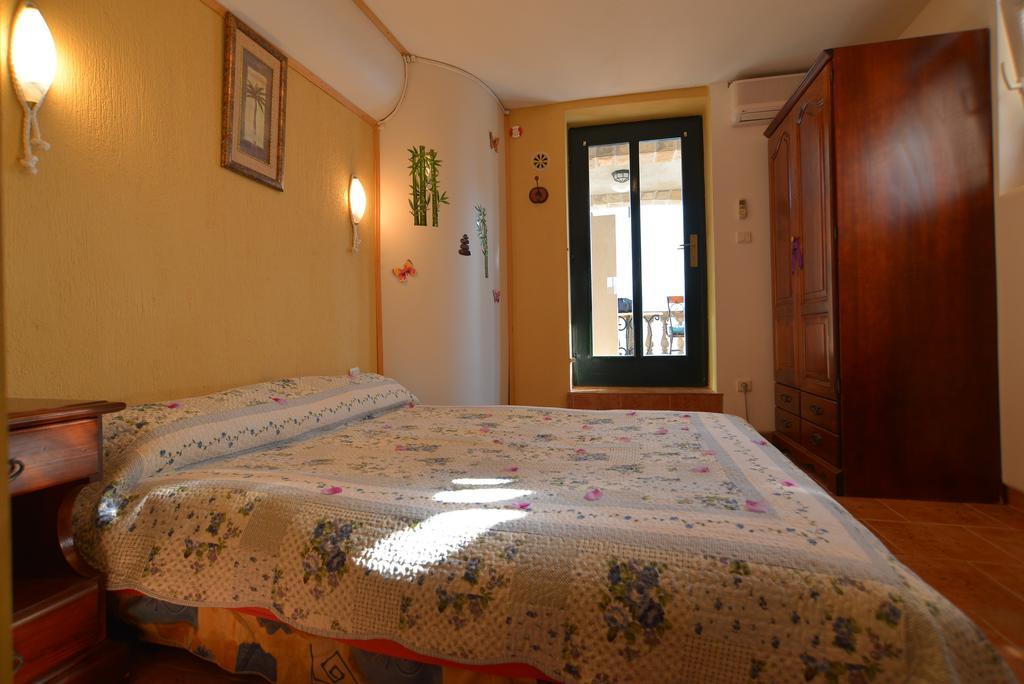 Apartments Palace Mira Mare Tivat Ruang foto