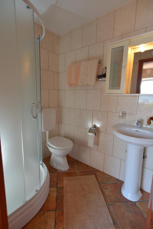 Apartments Palace Mira Mare Tivat Bagian luar foto